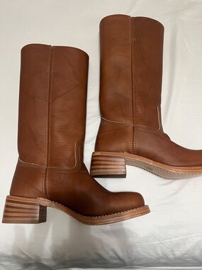 FRYE CAMPUS SADDLE 8.5